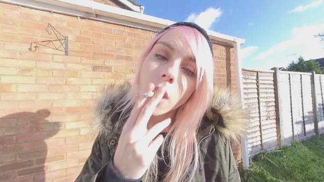 Chloe Toy, Smoking Hot VR porn — photo 1