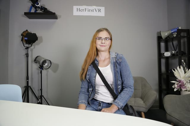 20 Katka HerFirstVR — photo 2