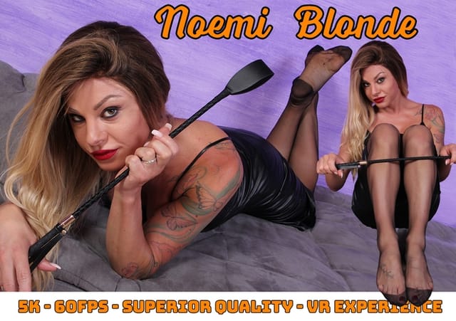 Sexy Mistress Noemi Blonde teases you with her nyloned feet VRFootFetish Noemi Blonde — photo 1