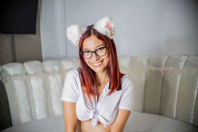 Playful Solo Bunny Rosse No2StudioVR — photo 2