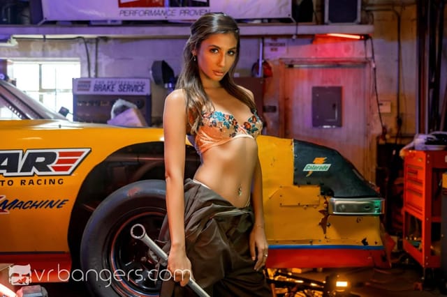 Gianna's Bodywork Gianna Dior VR Bangers — photo 3