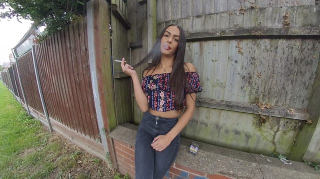 Kim Model Dark Jeans VR porn — photo 4