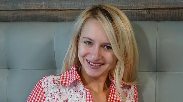 The Lovely Mika Is Our Hot Blonde Today In Front Of Our VR Camera Baberoticavr — photo 10