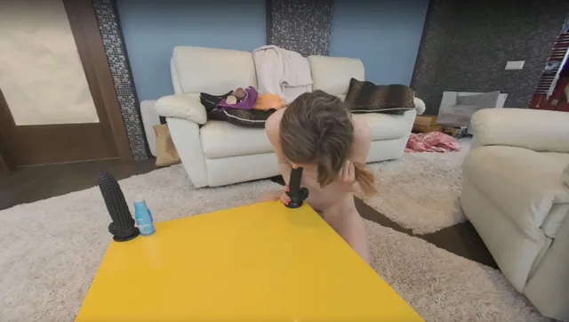 New Girl Josie Plays The Will It Fit Game With Some Brutally Big Dildos VRgoddess — photo 1