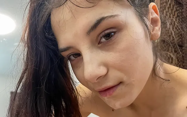 Zoe Foxxy - She wants my cum all over her face VRStars — photo 2