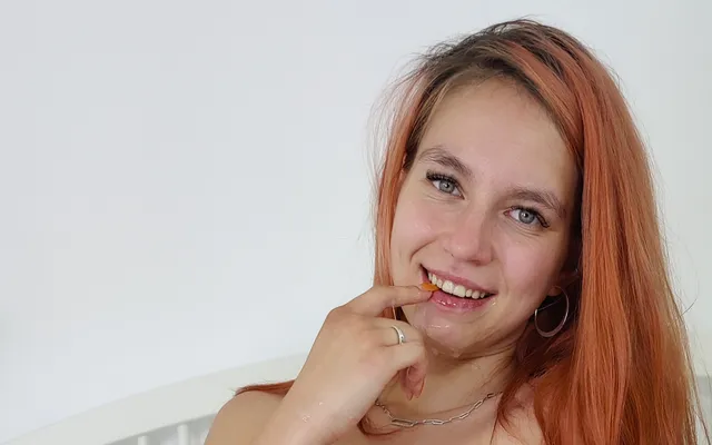 Bella Blue - Oooops I Schratched Your Car Bella Blue No2StudioVR — photo 4