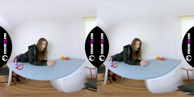 Rebeka Ruby In Vr180 Video Masturbates In The Kitchen With A Strange Toy FeelmeVR — photo 2
