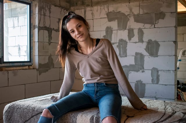 Zoe Foxxy - Quick fucking in an abandoned building Zoe Foxxy VRStars — photo 6