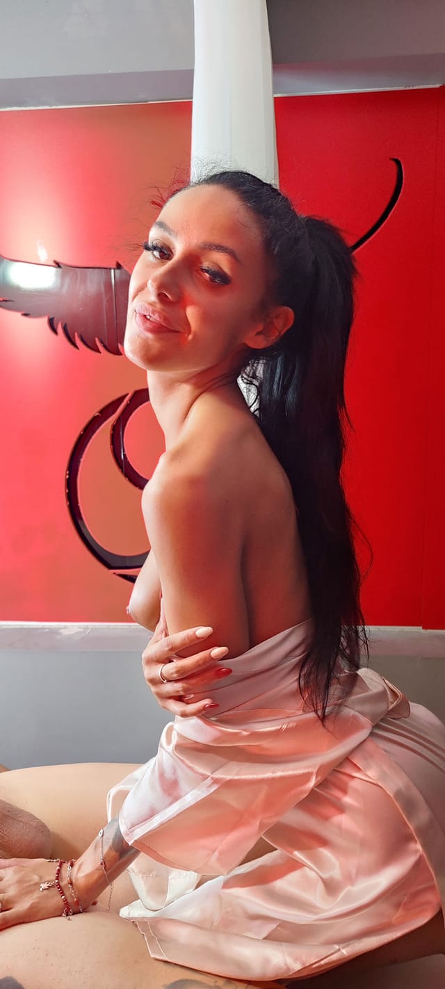 Ayana - At The Massage Parlor - Customer Came Back No2StudioVR — photo 4