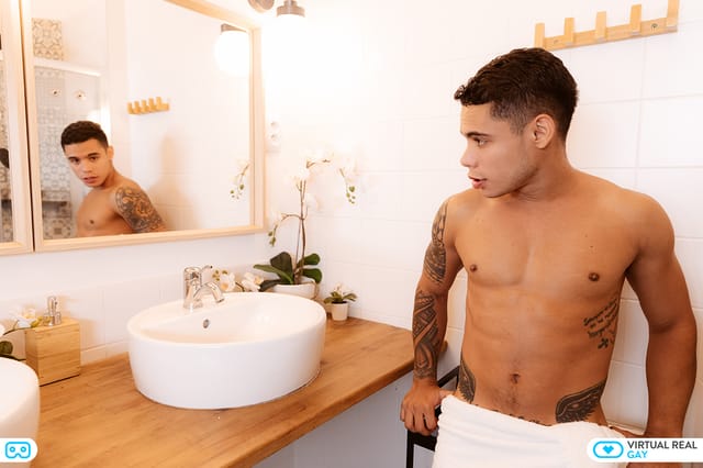 Randy Junior — [Gay] Hard in the Bathroom virtual reality porn — photo 6