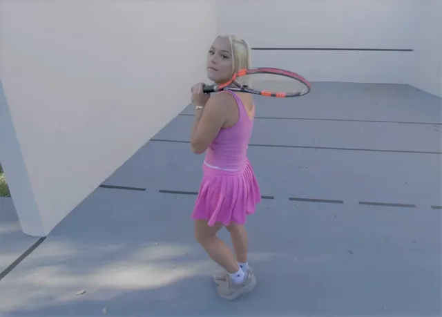 Wanna Play Tennis? VR porn — photo 1