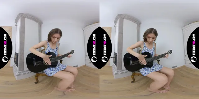 Rebeka Ruby After Guitar Lesson Plays With A Pink Vibrator FeelmeVR — photo 8