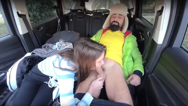 A Car Stop For Fuck And Creampie Lili Charmelle MugurPornVR — photo 7