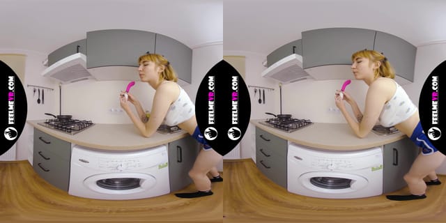 VR180 Video With Big Tits Teen Lilly Mays Masturbates With Pink Dildo FeelmeVR — photo 10