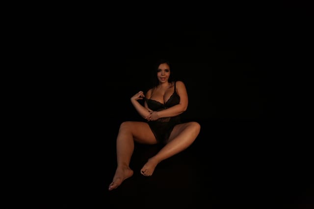 Noir - Sofia Lee II Noir — photo 2