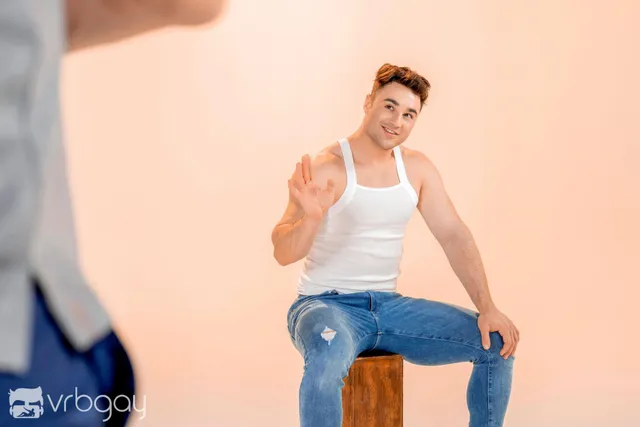 [Gay] Backstage Pass VR porn — photo 3