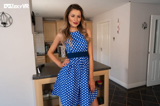 Cooking Up A Treat - Bianca ZexyVR — photo 1