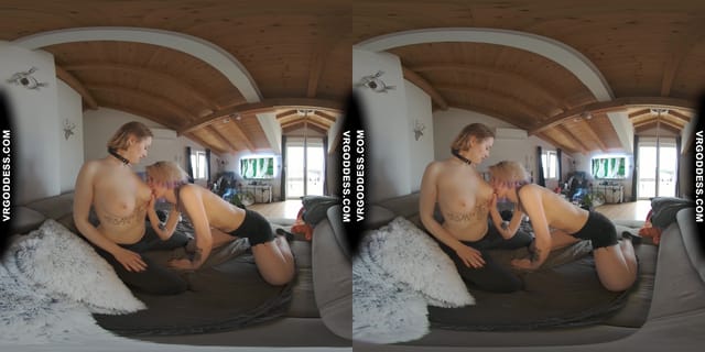 Blonde Spinner Ingrida Eats Dianas Pussy Rainy Day After The Beach VRgoddess — photo 1