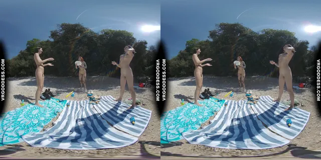 3 Babes Naked On Vacation Beach Picnic Playing Frisbee Searching For Shells And Bubble VRgoddess — photo 7