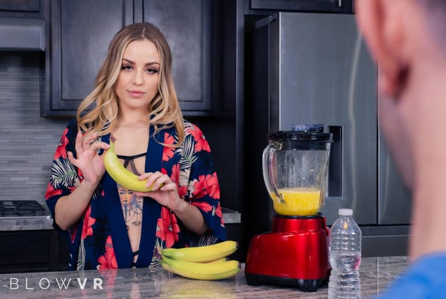 Delicious Blowjob With Anna Claire Clouds BlowVR — photo 9