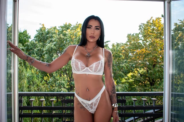 Mistress Kennya - Sensuous Heights Mistress Kennya's Balcony Cuckolding HouseOfLust — photo 7