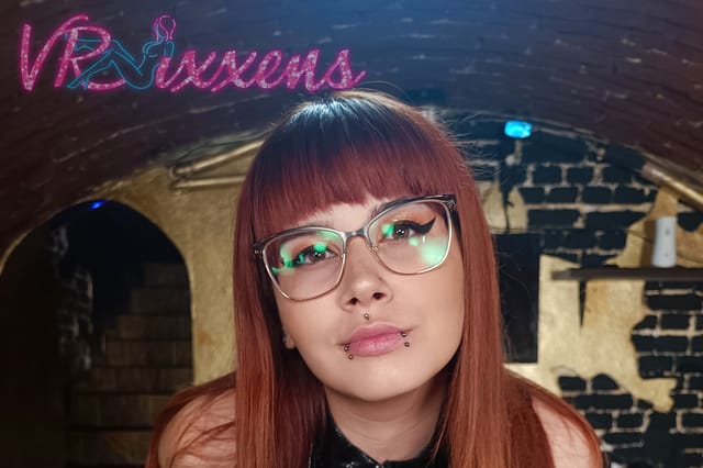 Watch Me Fuck Your Friend - Black Cat VRixxens — photo 22