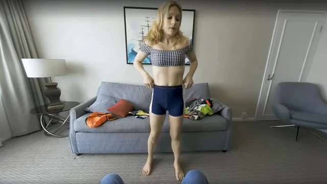 Princess Anna Swimsuit POV ShinyVideos — photo 10