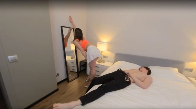 Hot Big Tits Mom Fucked By Her Stepson VRXClouds — photo 9