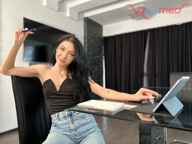 Project with Benefits - Maddie Perez VRoomed — photo 2