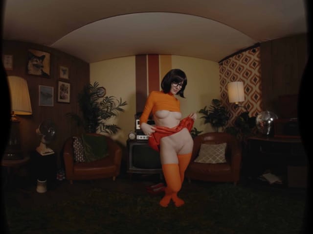 Velma EmilyBloom — photo 4