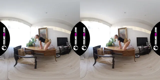 Layza Teeny Model Naked In Photoshoot 3D VR180 Backstage FeelmeVR — photo 8