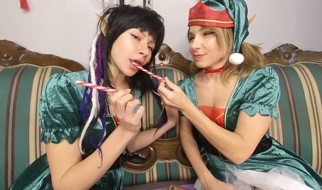 The Witch punishes sexy elves ItalianFetishVR — photo 2