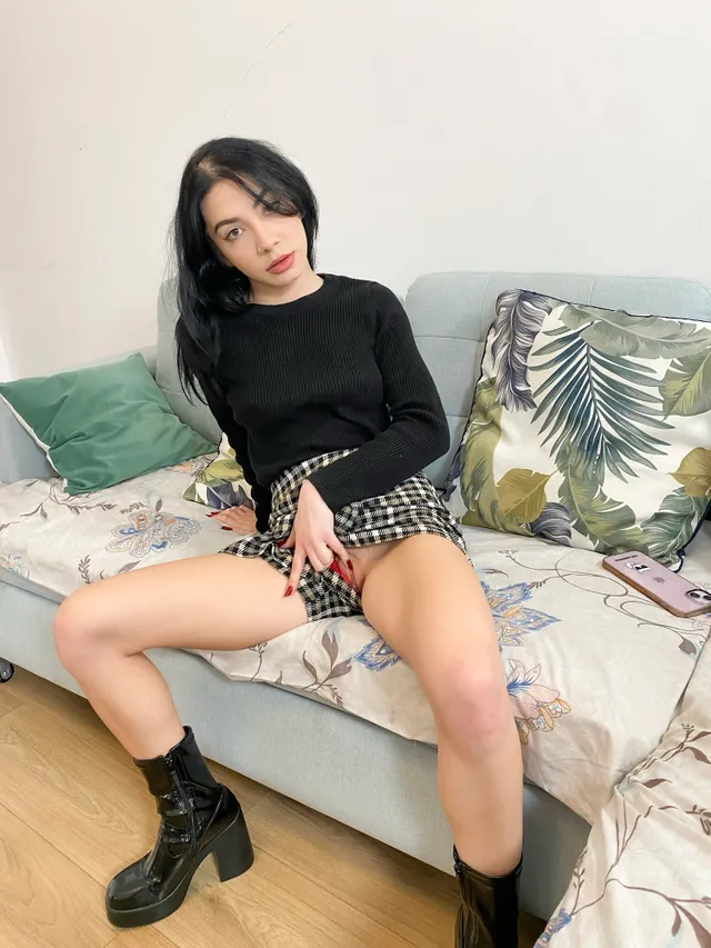 Ditch The Party Tonight Maddie Perez VRPornJack — photo 1
