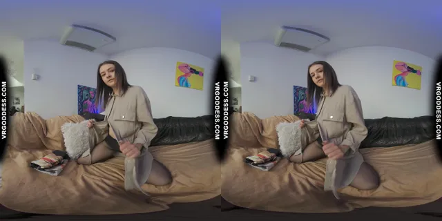 Shy Spinner Teen Matty Jilling Herself Off With A Realistic Plastic Cock VRgoddess — photo 5