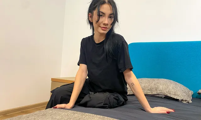 Destroy My Pussy, Not My Planet Maddie Perez VRDome — photo 7