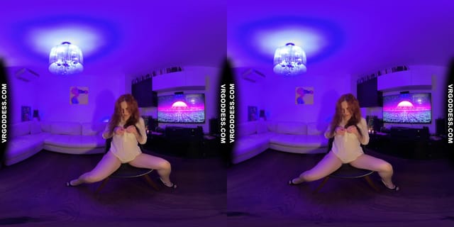 Late Night Striptease Dancer Lea Deep Glass Dildo Masturbation VRgoddess — photo 28