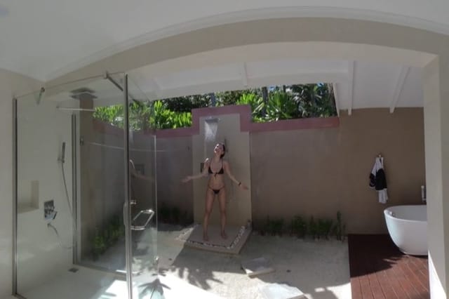 Almost caught in the Maldives LittleCapriseDreams — photo 9