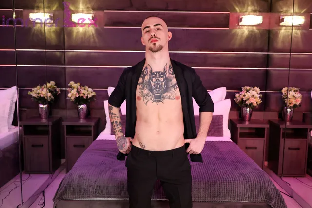 Richie Sins - Strong Reflection immerSex — photo 10