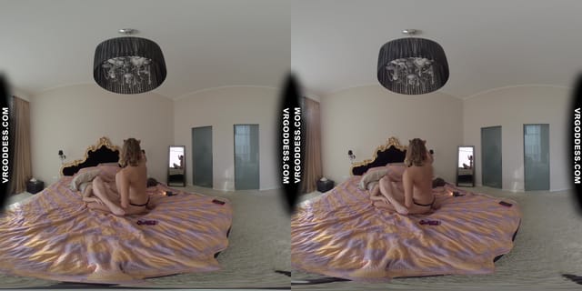 Lesbian Sex Strapon Fucking Sucking Layla With Miss Pussycat VRgoddess — photo 5