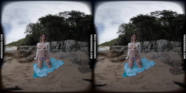Emmux Risky Public Masturbating On A Beach In Italy VRgoddess — photo 8