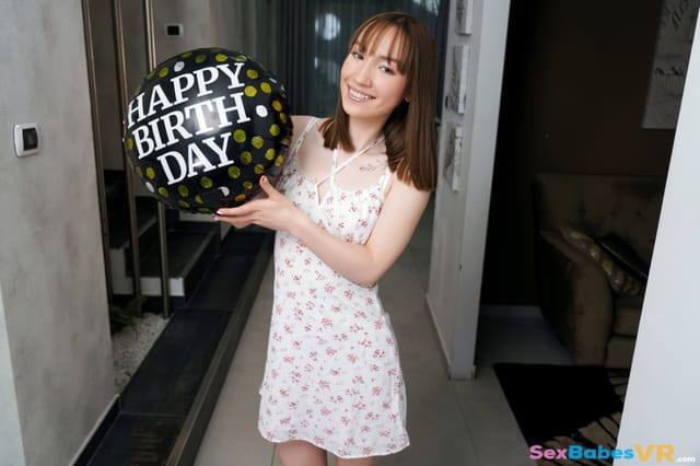 Happy Birth Day Kate Quinn SexBabesVR — photo 8