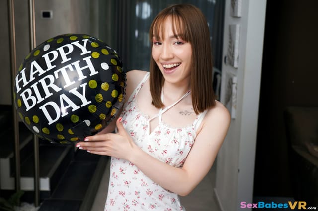 Happy Birth Day Kate Quinn SexBabesVR — photo 4