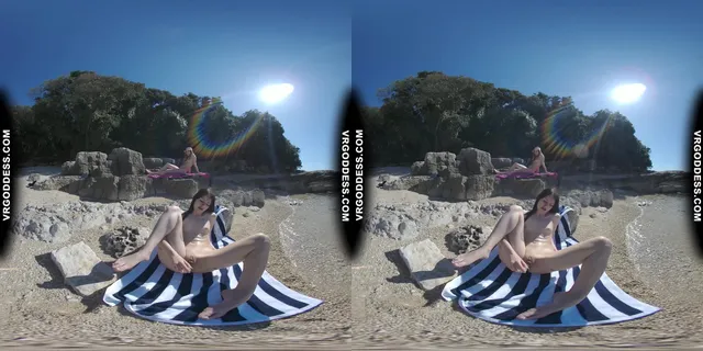 Matty Glass Dildo Masturbating Nude Beach With Josie Sunbathing Nude Background VRgoddess — photo 9
