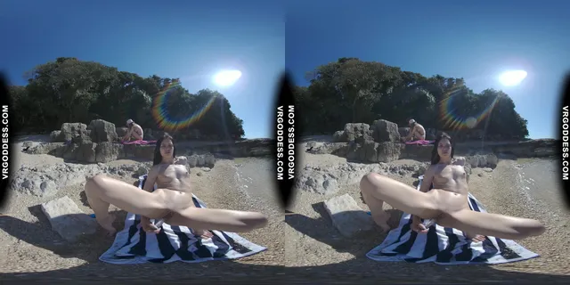 Matty Glass Dildo Masturbating Nude Beach With Josie Sunbathing Nude Background VRgoddess — photo 4