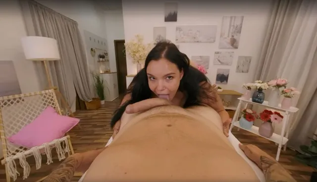 Naked Massage Sofia Lee VRMassage — photo 2