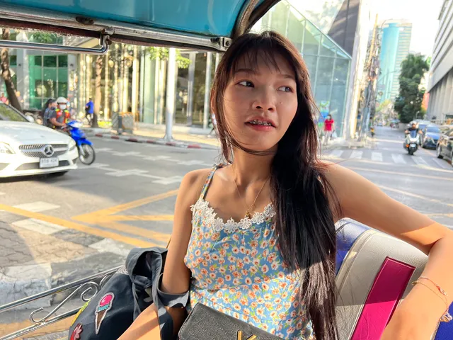 Thai Student GF Loves To Make Secret Porn PLUM JohnTronVR — photo 4