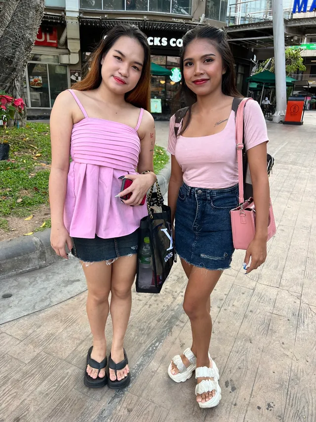 Sexy Nurses And Best Friends Ready To Heal And Please You VRinAsia — photo 1