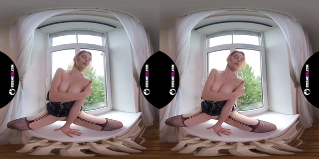 Margarita Young Teen Virtual 3D Strip On The Window FeelmeVR — photo 6