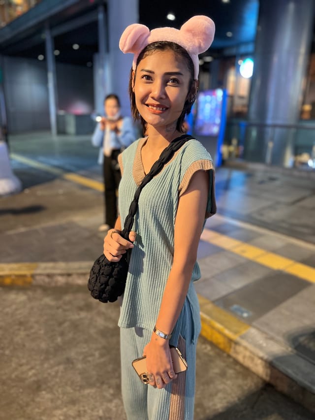 Flat Chested Nurse Met In A Mall, Banged Within 20 Minutes ! JohnTronDiaries — photo 5