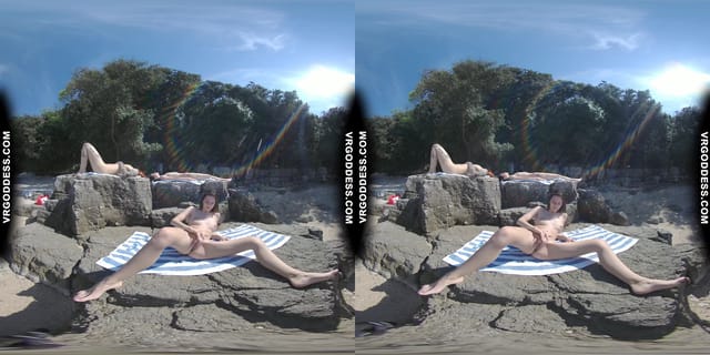 Rebeka Ruby Risky Nude Beach Dildo Masturbating On Vacation Nude Girls Background VRgoddess — photo 5